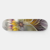 Abstrakte Fantasy-Blume Modernes Fraktal Skateboard (Horizontal)