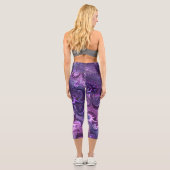 Abstrakte Farbenfrohe Lilac & Violet Spirale Muste Capri Leggings (Rückseite)