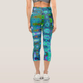 Abstrakte Farbige blaue Wavy Mosaik Retro Capri Leggings (Rückseite)