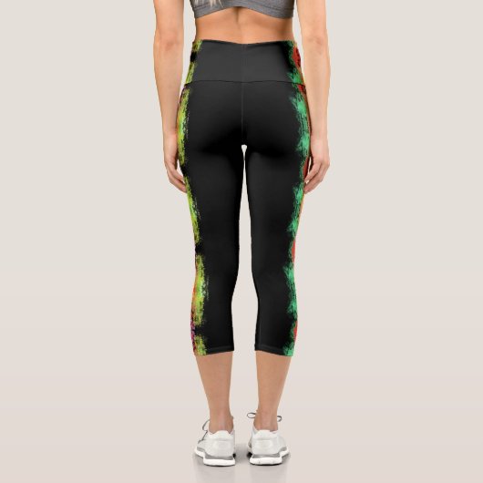abstrakte Farbspritze Blumendesign auf schwarz Capri Leggings (Rückseite)