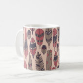 Abstrakte Federn: farbenfroher Vintager Hintergrun Kaffeetasse (Vorderseite Links)