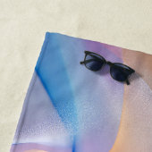 Abstrakte Fließmenge an Pastell Strandtuch (Beispiel)