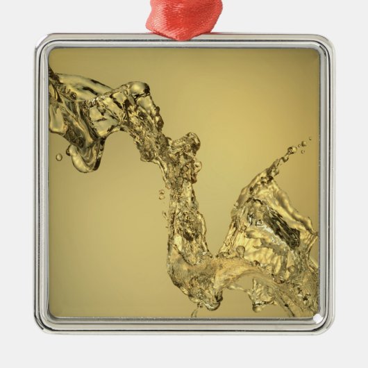 Abstrakte Form gebildet durch das Spritzen des Silbernes Ornament (Vorne)