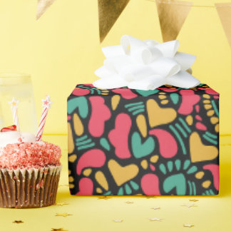 Abstrakte Formen, rosa Herzen Geschenkpapier