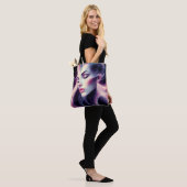 Abstrakte Frau mit Lichtdesign Tasche (Am Model)