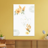 Abstrakte Frauenkunst mit orangefarbenen Blume Leinwanddruck (Insitu (Wohnzimmer))