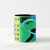 Abstrakte geometrische leuchtende blaue Formen Zweifarbige Tasse (Mittel)