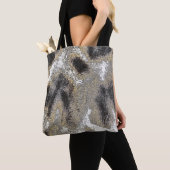 ABSTRAKTE GIRAFFE-HAUT TASCHE (Von Nahem)