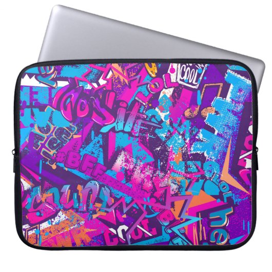Abstrakte Graffiti-Wortmuster Grunge Laptopschutzhülle (Vorderseite)