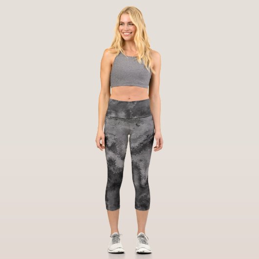 Abstrakte graue Diffusion Capri-Leggings Capri Leggings (Vorderseite)