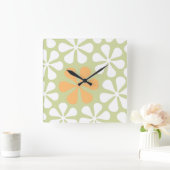 Abstrakte große Blume Weiß und Orange auf Limon Quadratische Wanduhr (Zuhause)