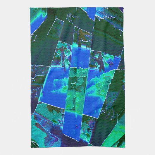 Abstrakte grüne Weideflächen und blauer Himmel, ei Geschirrtuch (Vertikal)