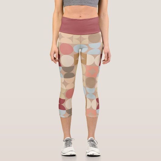 Abstrakte Halbkreise Mod Op Fusion Art Muster Capri Leggings (Vorderseite)