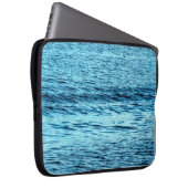 Abstrakte Hintergrundabstrakte Blauwasserwelle, Aq Laptopschutzhülle (Vorne Rechts)