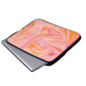 Abstrakte Hintergrundtextur des Drehens oder Fließ Laptopschutzhülle (Vorne Knopf)