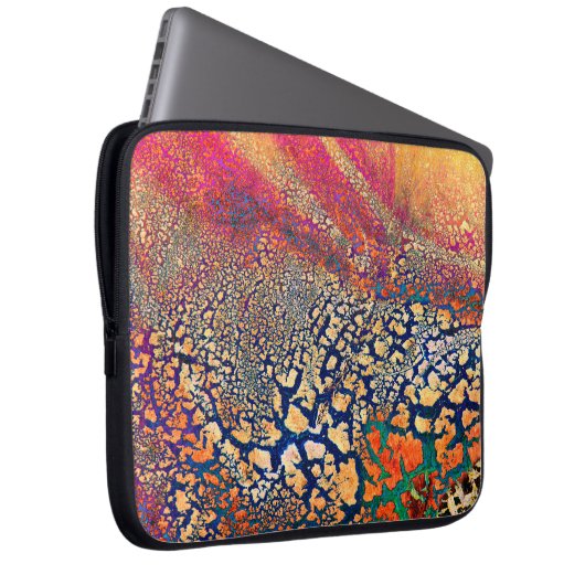 Abstrakte, hochdetaillierte, strukturierte Grunge- Laptopschutzhülle (Vorne Rechts)