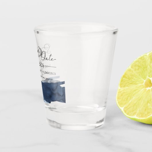 Abstrakte Hochzeit Speichern Sie das Datum der Ein Schnapsglas (Rechts)