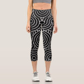 Abstrakte Hypnosezirkel Capri Leggings (Vorderseite)