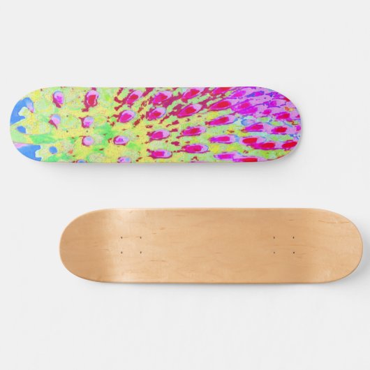 Abstrakte Kone-Blume mit mehrfarbigem Regenbogen Skateboard (Horizontal)