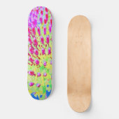 Abstrakte Kone-Blume mit mehrfarbigem Regenbogen Skateboard (Vorderseite)