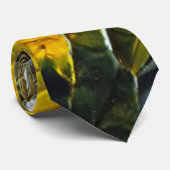 Abstrakte Krawatte Schwarz-Gelb (Gerollt)