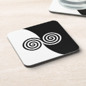 Abstrakte Kunst mit Spiralkreisen in Schwarz und W Getränkeuntersetzer (Linke Seite)