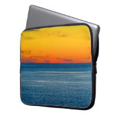 Abstrakte lange Belichtungszeit mit absichtlichem  Laptopschutzhülle (Vorderseite Links)