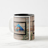 abstrakte Leinwand in 3D-Design Zweifarbige Tasse (Vorderseite Links)