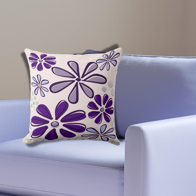 Abstrakte Lila Blume Doodle Kissen (Abstract Purple Flower Doodle Throw Pillow)