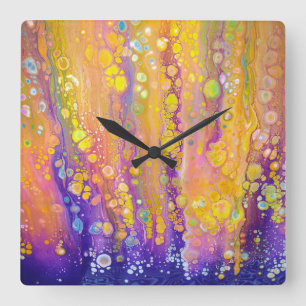 Abstrakte Lila Uhr