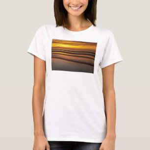 Abstrakte Meereslandschaft bei Sonnenuntergang, CA T-Shirt
