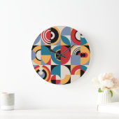 Abstrakte Memphis: Geometrischer Vintager Stil. Große Wanduhr (Zuhause)