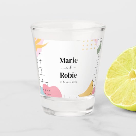 Abstrakte Memphis-Hochzeit Schnapsglas (Vorderseite)