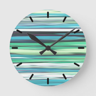 Abstrakte Nummer 2: Blau-grüner Weichzeichner Runde Wanduhr