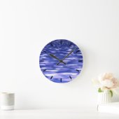 Abstrakte Nummer 3: Blauschimmer Runde Wanduhr (Zuhause)