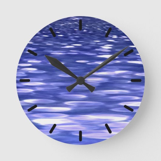 Abstrakte Nummer 3: Blauschimmer Runde Wanduhr (Vorderseite)