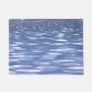 Abstrakte Nummer 3: Pulverblau-Schimmer Fußmatte