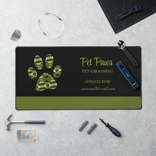 Abstrakte Olive Yellow Dog Pfote Pet Grooming Schreibtischunterlage (Arbeitsplatz)