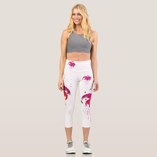 Abstrakte Paint Spritzer Fuchsia Blüten Capri Leggings (Vorderseite)