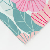 Abstrakte pastellfarbene Blumenmuster. Schöne Rosa Fleecedecke (Ecke)