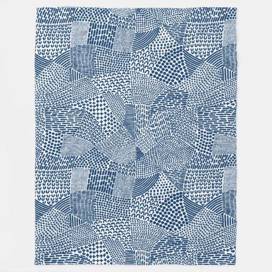 Abstrakte Patchwork-Karte - Indigo Dye Blue on Whi Fleecedecke (Vorderseite)