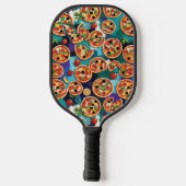 Abstrakte Pepperoni Pizza auf blauem Hintergrund Pickleball Schläger (Rückseite)