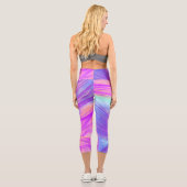 abstrakte Phoenix Feathers Capri Leggings (Rückseite)