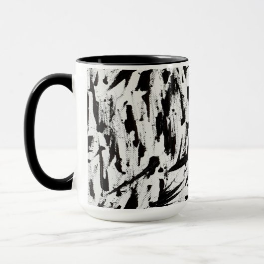 Abstrakte Pinselstriche in Schwarz und Weiß Art Tasse (Links)
