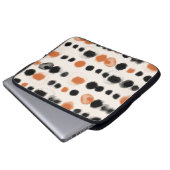 Abstrakte Polka Punkte: Aquarellgeometrie. Laptopschutzhülle (Vorne Knopf)