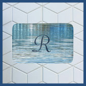 Abstrakte Reflektion Mit Monogramm Initialpush Badematte