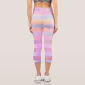 Abstrakte Regenbogen-Blume Streifen in Wasserfarbe Capri Leggings (Rückseite)