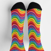 Abstrakte Regenbogenwellen Socken (Oben)