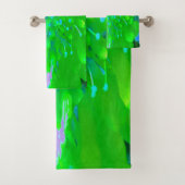 Abstrakte Retro-Blume in Lavendel und Kalkgrün Badhandtuch Set (Insitu)