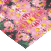 Abstrakte rosa Säue und Hummeln Tischdecke (Schrägansicht)